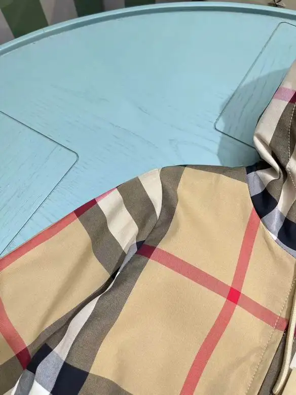 Burberry sz100-150  (5)